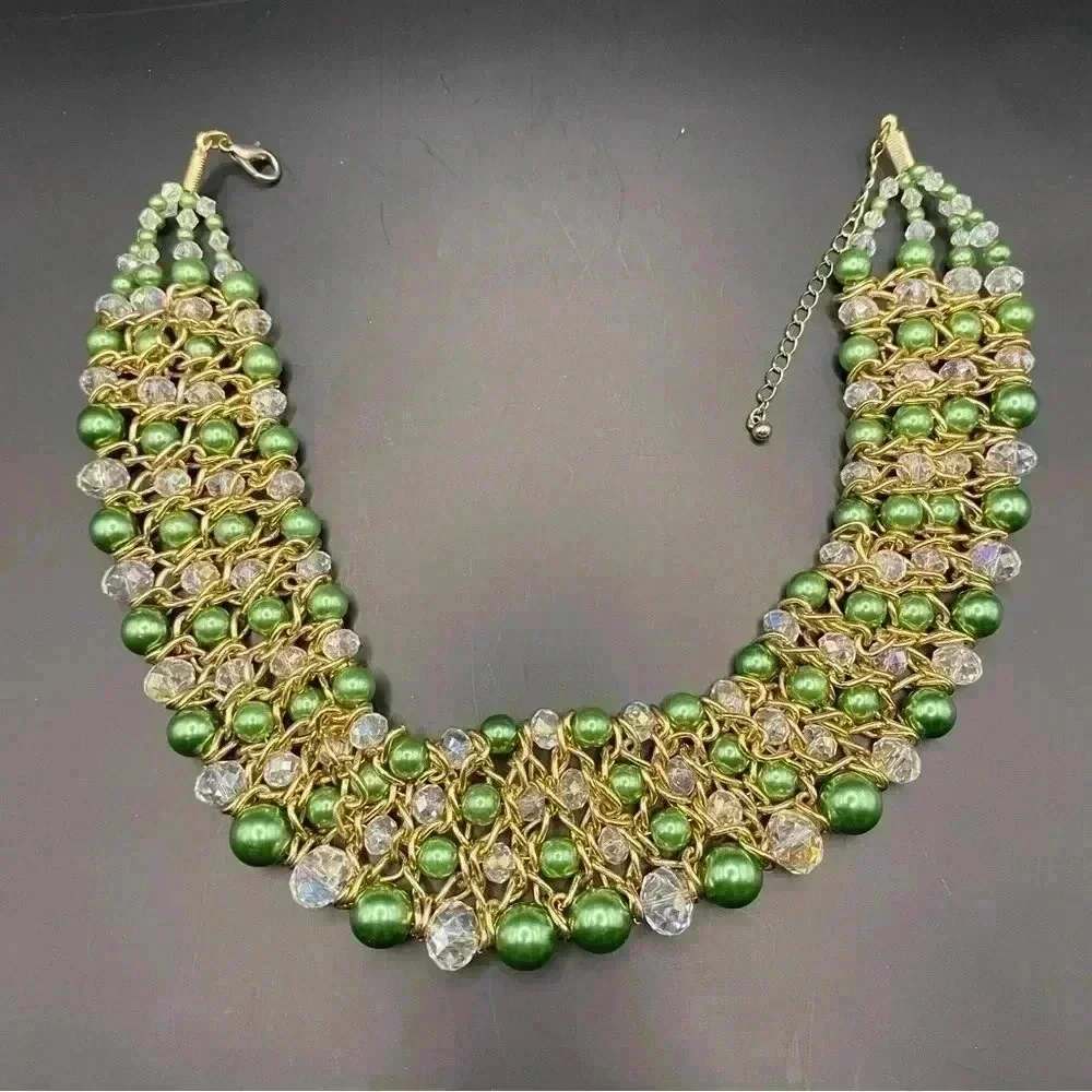 VGT Skyline Collection Gold-tone Emerald Green Crystal Beaded Necklace Bracelet